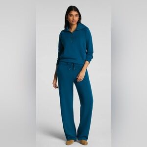 SPANX Air Essentials Teal Matching Set- Womens Size Medium- Pants and Half Zip